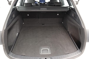 Vehicle image TOYOTA Corolla Touring Sports 1.8 HSD Comfort