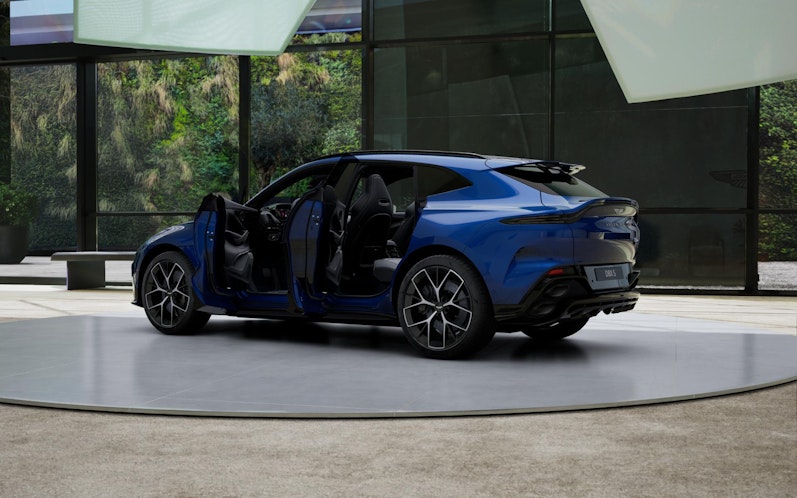 Vehicle image ASTON MARTIN DBX