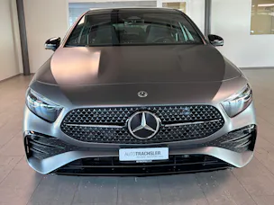 Mercedes-Benz A 220 AMG Line 4m