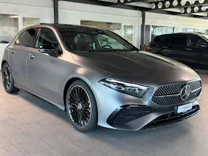 Mercedes-Benz A 220 AMG Line 4m