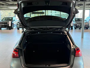 Mercedes-Benz A 220 AMG Line 4m