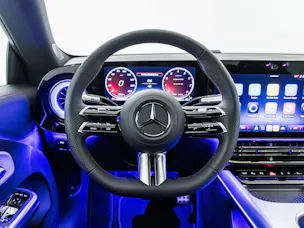 Mercedes-Benz CLA 220 4MATIC