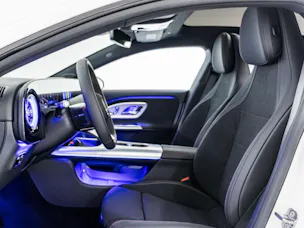 Mercedes-Benz CLA 220 4MATIC