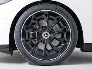Mercedes-Benz CLA 220 4MATIC