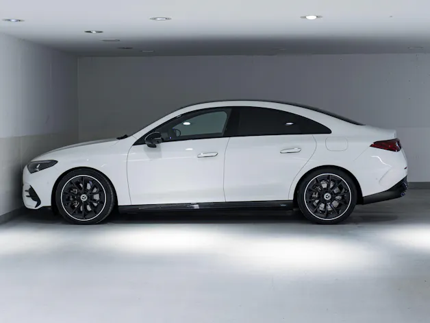 Mercedes-Benz CLA 220 4MATIC