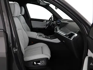 BMW X5 M60i xDrive