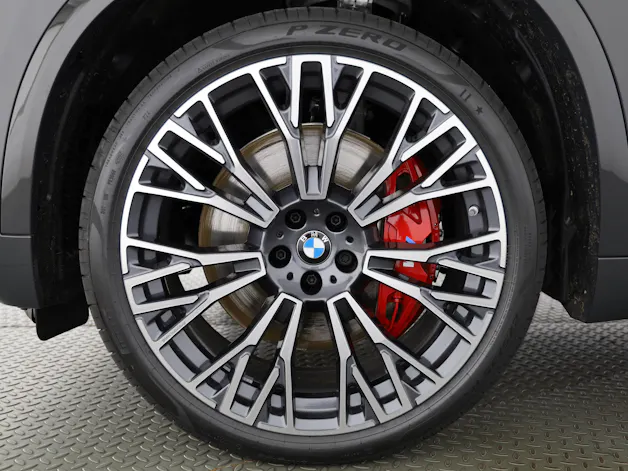 BMW X5 M60i xDrive