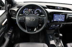Vehicle image TOYOTA Hilux Double Cab.-Pick-up 2.8 D-4D MHEV 204 Invincible