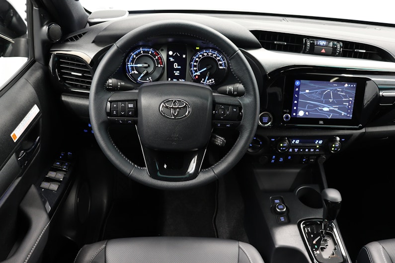 Vehicle image TOYOTA HI-LUX