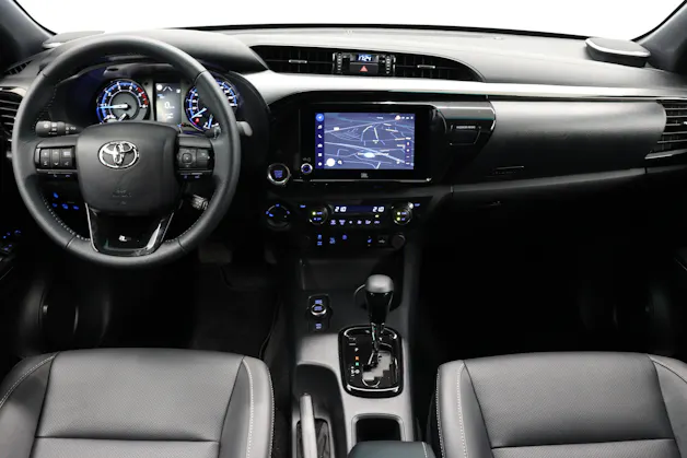 Toyota Hilux Double Cab.-Pick-up 2.8 D-4D MHEV 204 Invincible