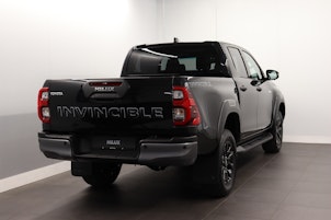 Vehicle image TOYOTA Hilux Double Cab.-Pick-up 2.8 D-4D MHEV 204 Invincible