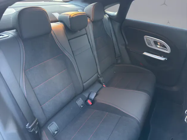 Mercedes-Benz CLA 250+ AMG Line