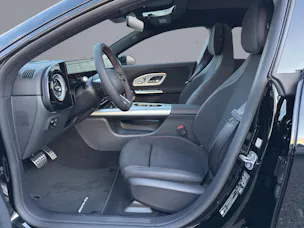 Mercedes-Benz CLA 250+ AMG Line