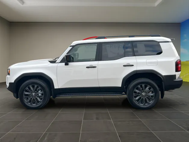 Toyota Land Cruiser 2.8 D 48V Invincible