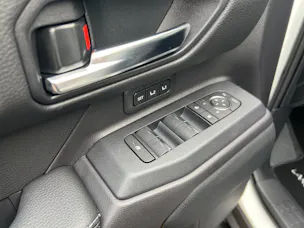 Toyota Land Cruiser 2.8 D 48V Invincible