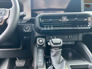 Toyota Land Cruiser 2.8 D 48V Invincible