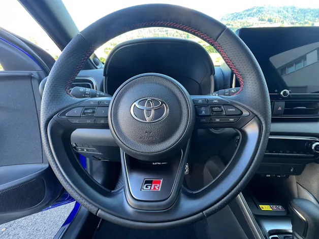 Toyota Yaris 1.5 VVT-i HSD GR Sport 130