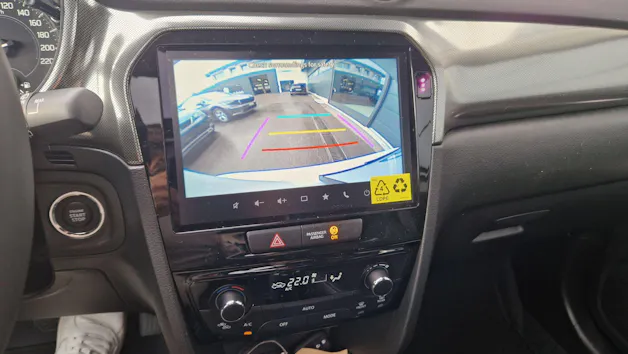 Suzuki Vitara 1.4 T Sakura Top Hybrid 4x4