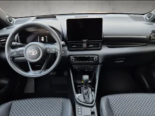 Toyota Yaris 1.5 VVT-i HSD Premium