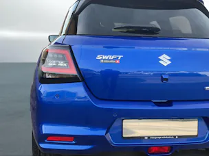 Suzuki Swift 1.2 Sakura Top Hybrid