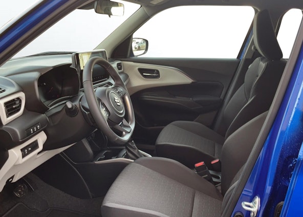 Vehicle image 3 Vehicle image 3