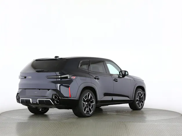 BMW XM 50e Plug-in Hybrid