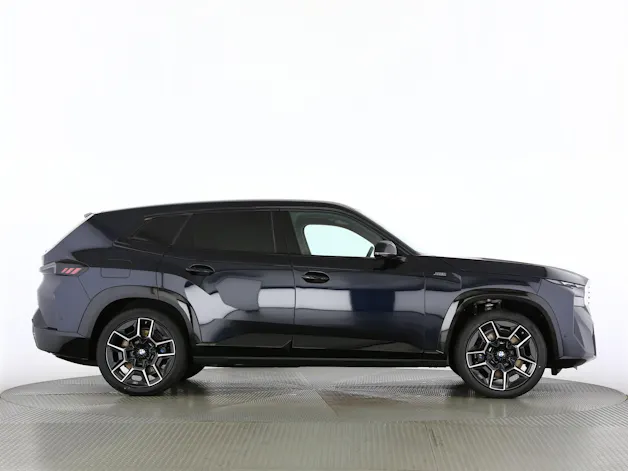 BMW XM 50e Plug-in Hybrid