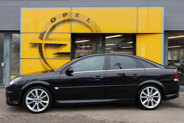 Opel Vectra 2.8 V6 Turbo OPC