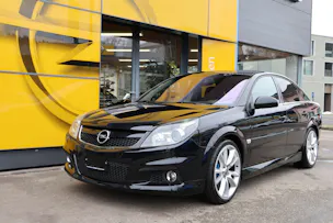 Opel Vectra 2.8 V6 Turbo OPC