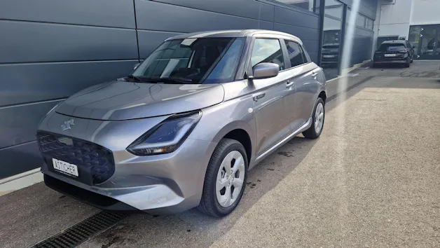 Suzuki Swift 1.2 Sakura Hybrid 4x4