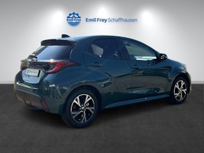 Vehicle image TOYOTA Yaris 1.5 VVT-i HSD Trend