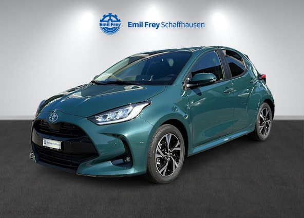 First vehicle image First vehicle image