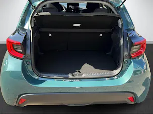 Toyota Yaris 1.5 VVT-i HSD Trend