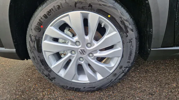 Suzuki S-Cross 1.4 T Sakura Hybrid 4x4