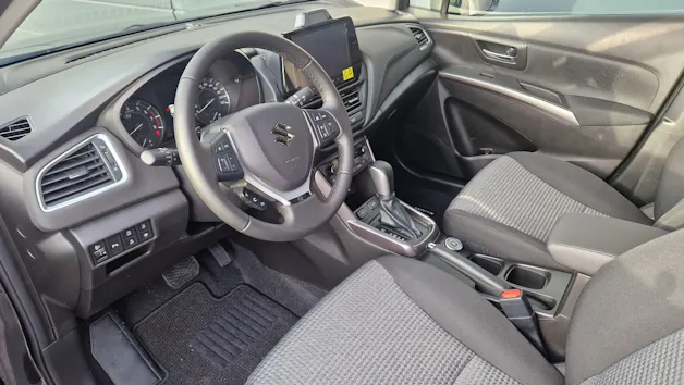 Suzuki S-Cross 1.4 T Sakura Hybrid 4x4