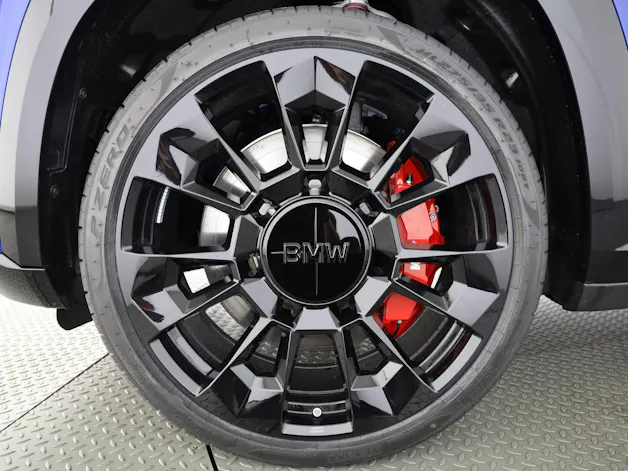 BMW XM 50e Plug-in Hybrid
