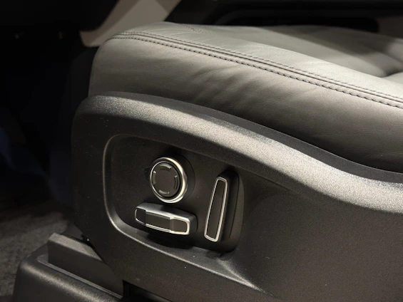 Fahrzeugbild 13 Fahrzeugbild 13