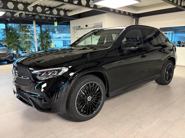 Mercedes-Benz GLC 220 d AMG Line 4matic