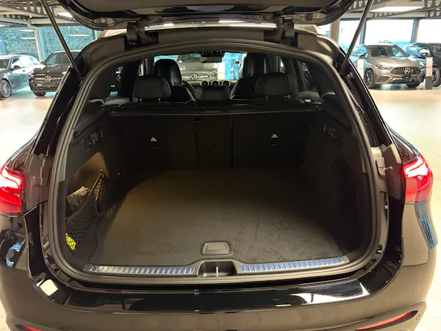 Mercedes-Benz GLC 220 d AMG Line 4matic