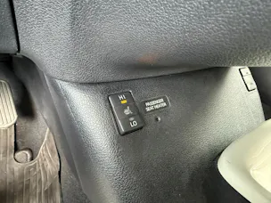 Toyota Prius 1.8 VVTi HSD Sol Premium