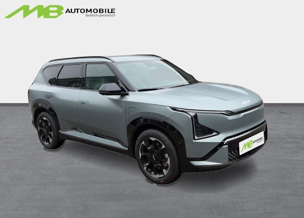 Vehicle image 2 Vehicle image 2