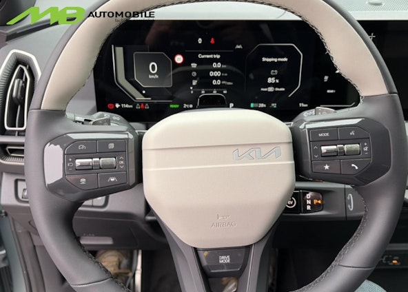 Vehicle image 12 Vehicle image 12