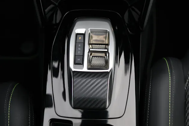 Peugeot 208 1.2 Hybrid 145 GT
