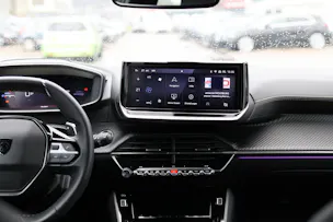 Peugeot 208 1.2 Hybrid 145 GT