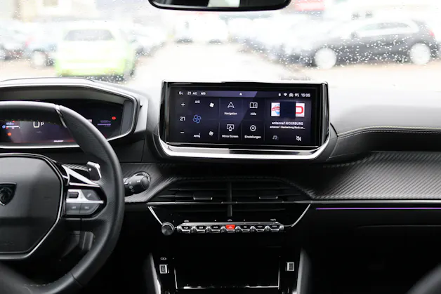 Peugeot 208 1.2 Hybrid 145 GT