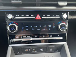 Hyundai Santa Fe 1.6 T-GDi HEV Calligraphy