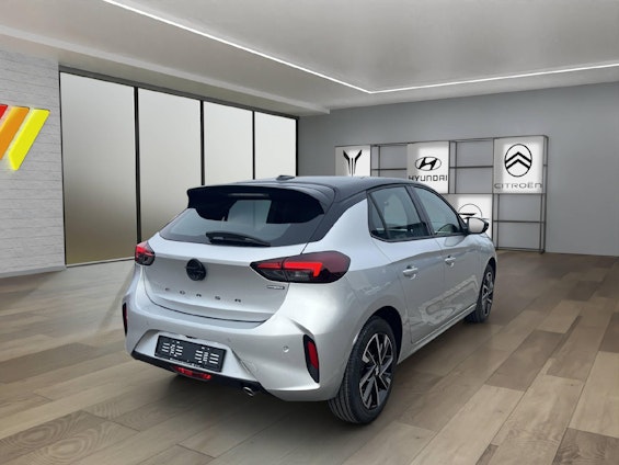 Vehicle image 6 Vehicle image 6