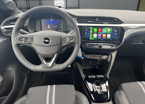 Vehicle image 8 Vehicle image 8