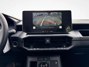 https://vehicle.imgix.net/4176719/1ab73f3e-0378-4f1d-ba6c-238bf058d2b8.jpg