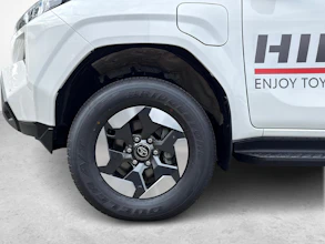 https://vehicle.imgix.net/4176719/5067f817-85b9-4f2c-bc3d-1e703cca78f1.jpg